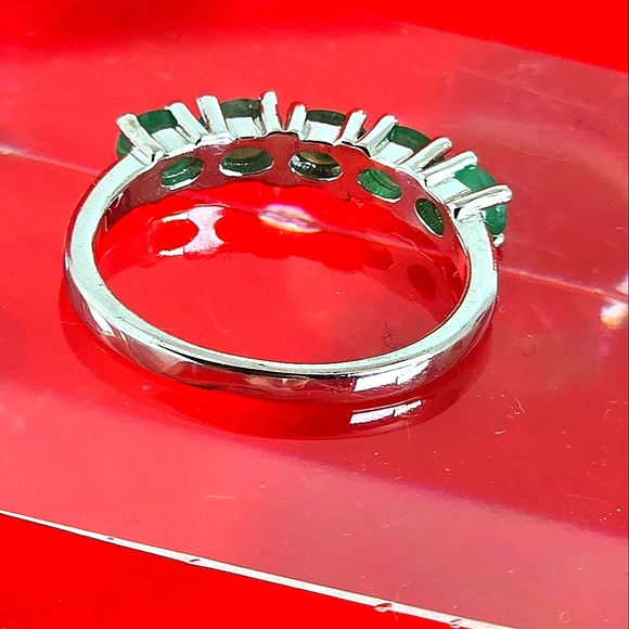 Natural Emerald 4x3mm 925 Sterling Silver Band - Picture 5 of 13